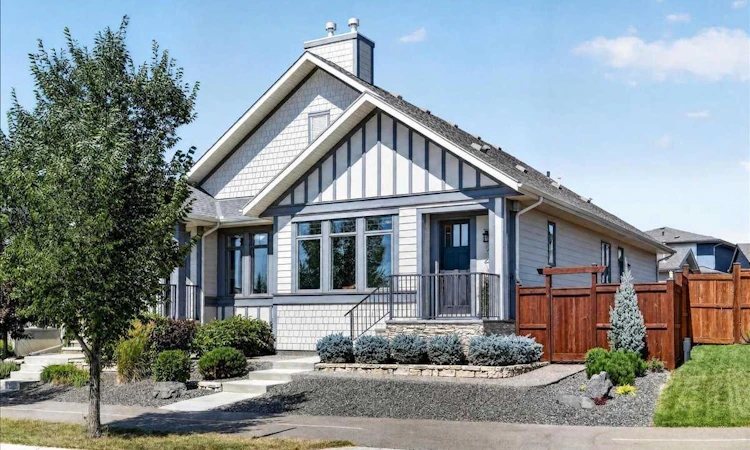 24 Mahogany Gardens SE