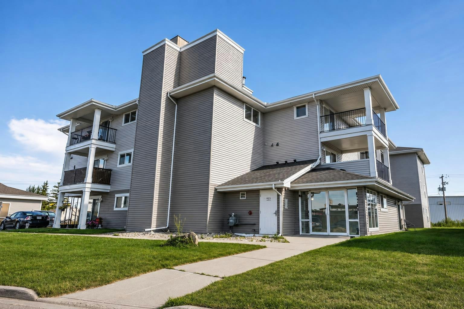 304-1021 Ross Street, Crossfield, AB, T0M 0S0