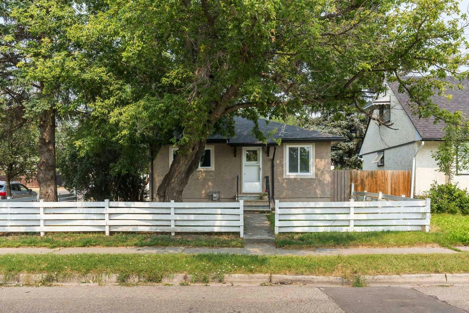 1803 5a Avenue N, Lethbridge, AB, T1H 0R2