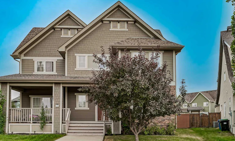 53 Mahogany Point SE