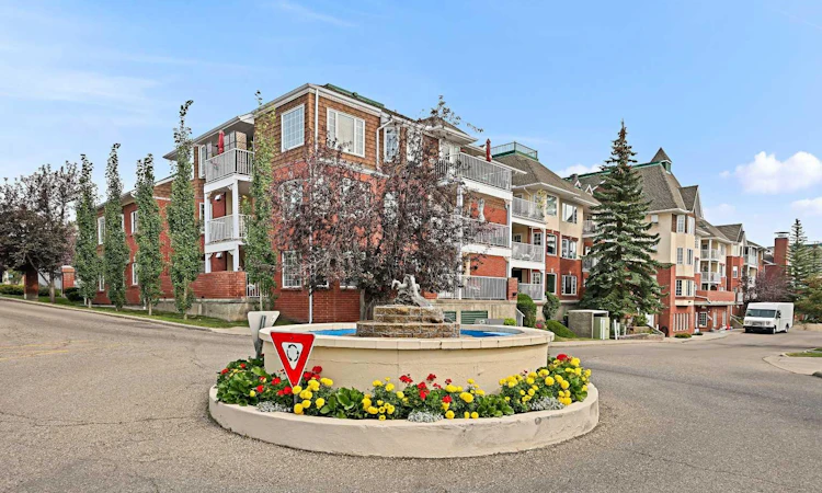 1206 Sienna Park Green SW