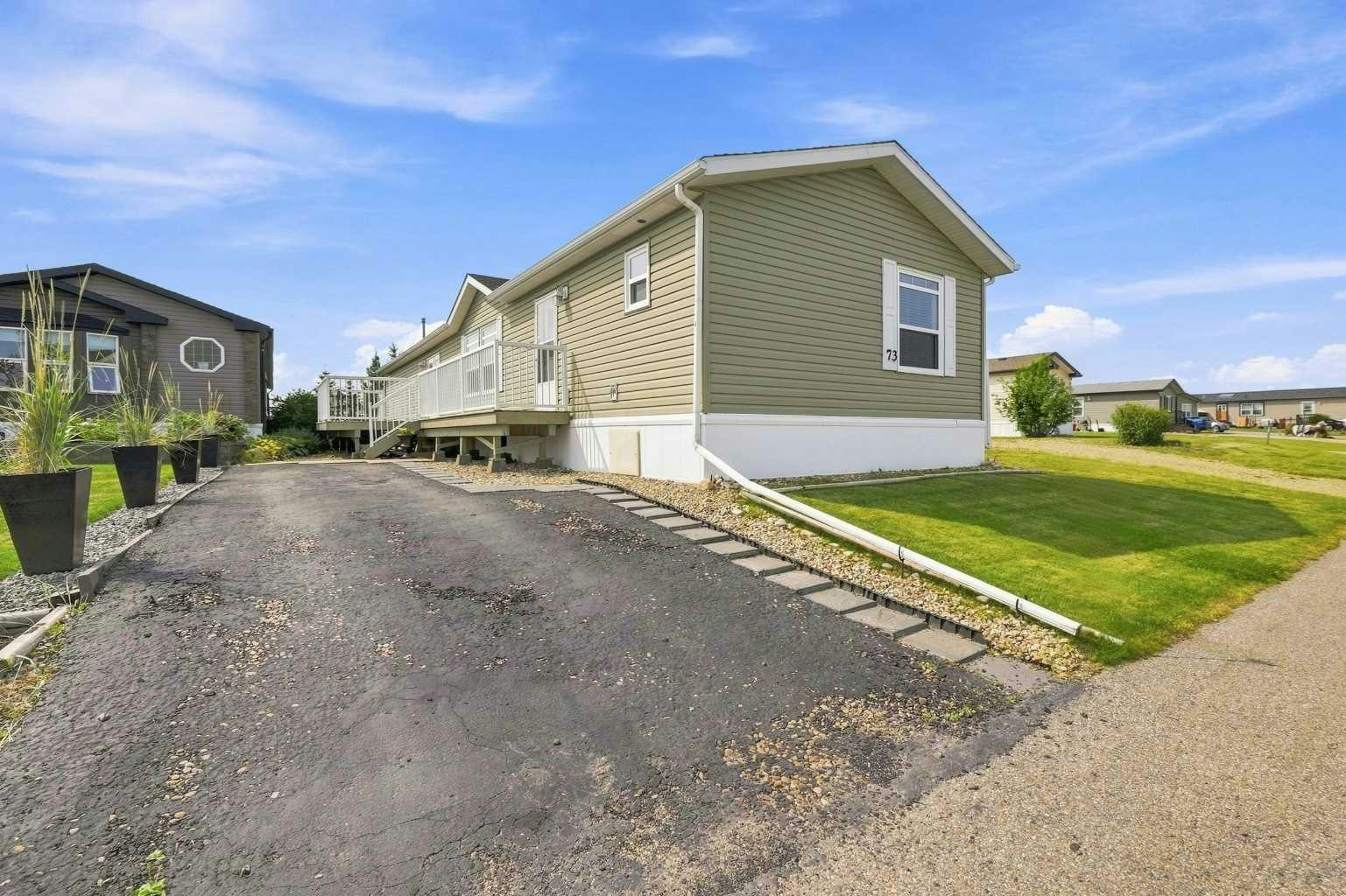 73-15 Mackenzie Ranch Way, Lacombe, AB, T4L 0B4