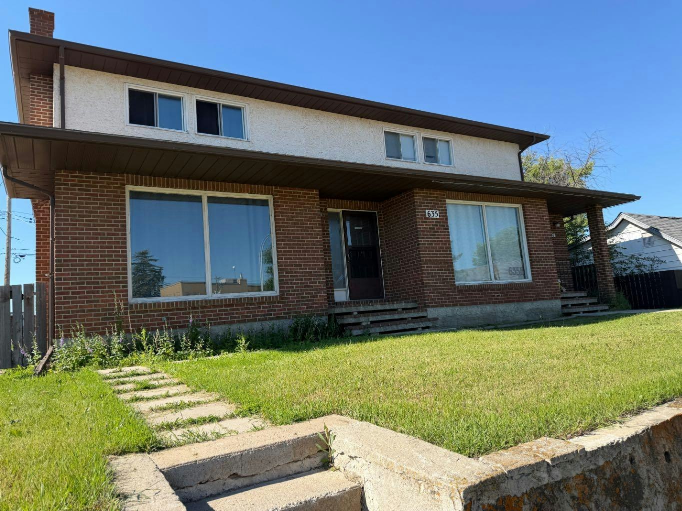 635 3 Avenue W, Drumheller, AB, T0J 0Y3