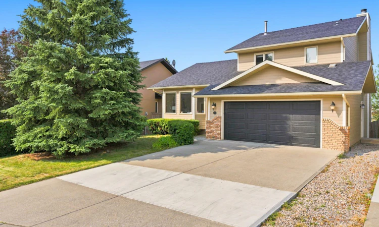 473 Hawkford Way NW