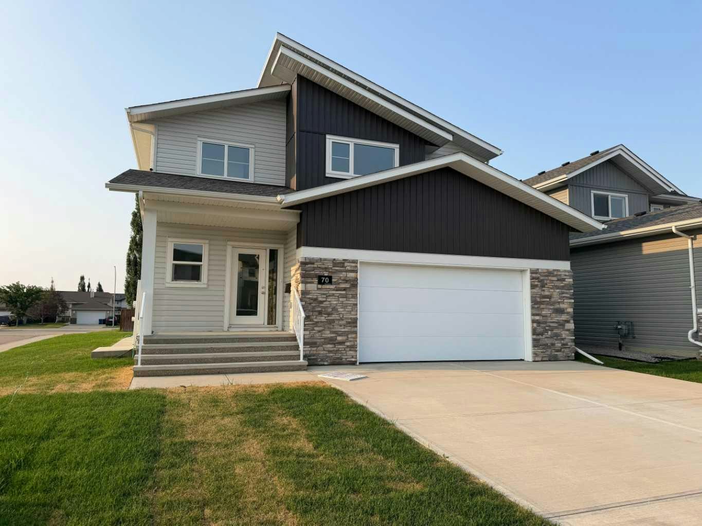 70 Palmer Circle, Blackfalds, AB, T0M 0J2
