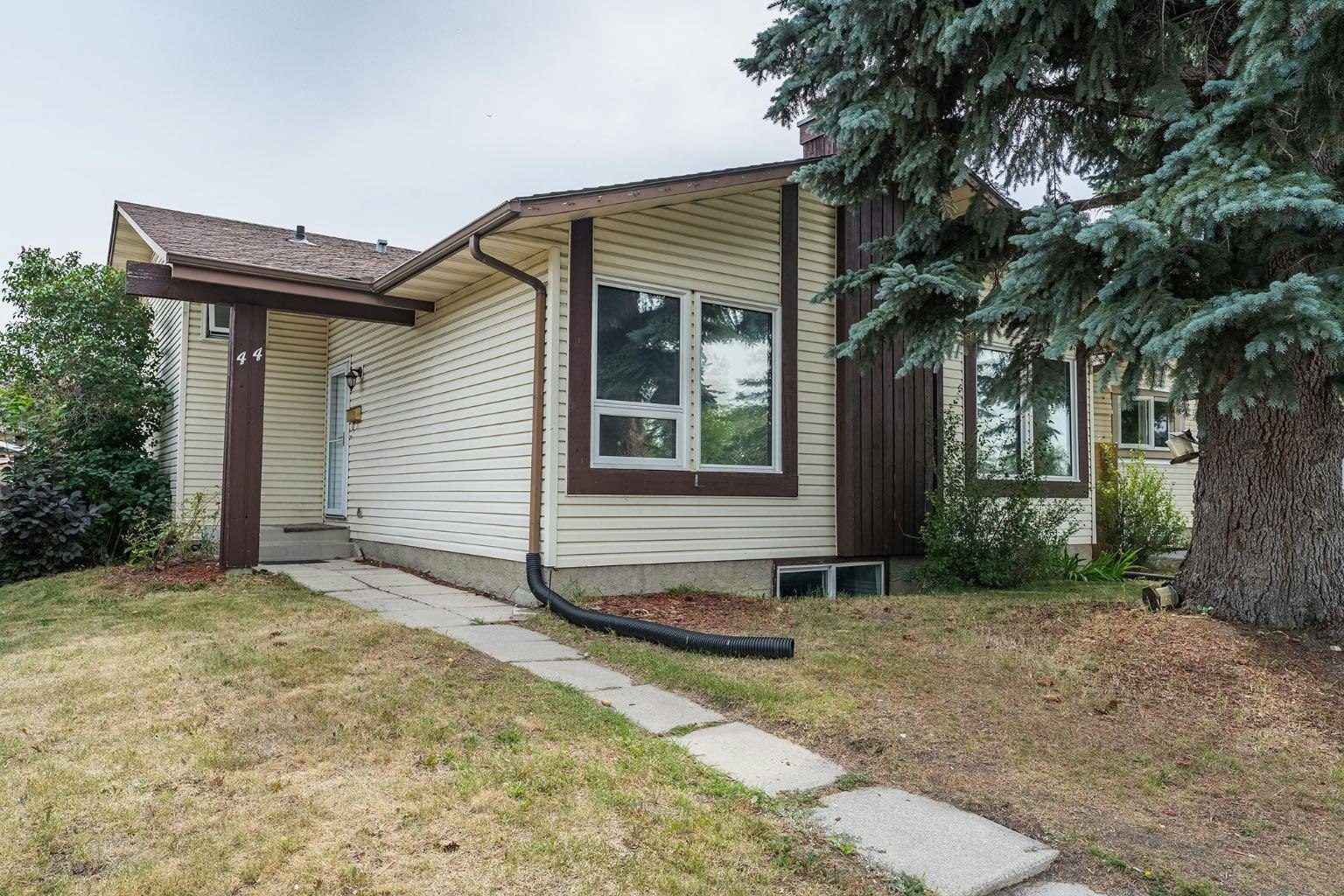 44 Templehill Drive NE, Calgary, AB, T1Y 4C3