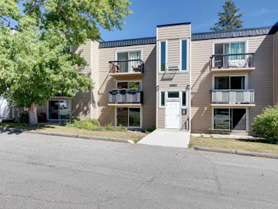 319-315 Heritage Drive SE - 3