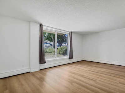 319-315 Heritage Drive SE - 5