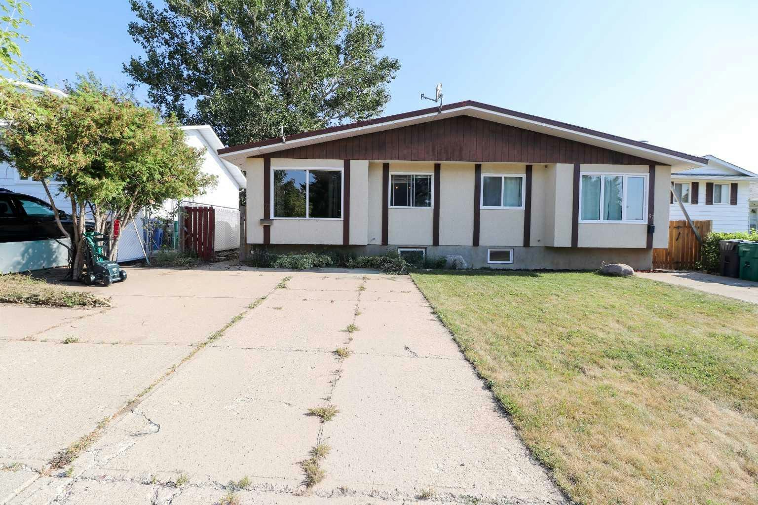 71 Laval Boulevard W, Lethbridge, AB, T1K 4E1