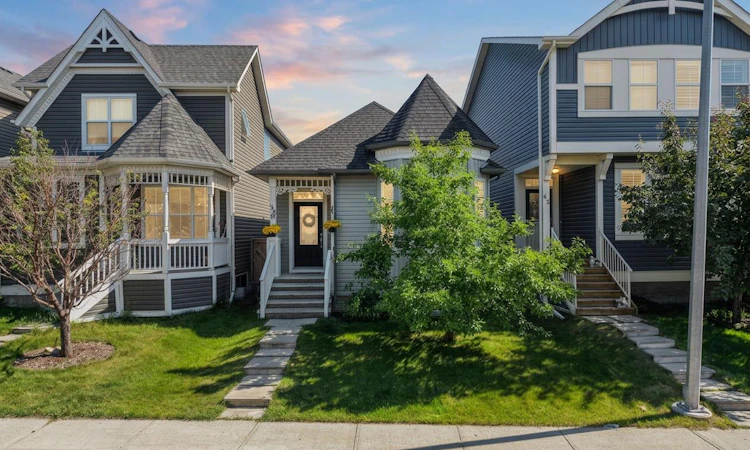 38 Auburn Bay Gardens SE