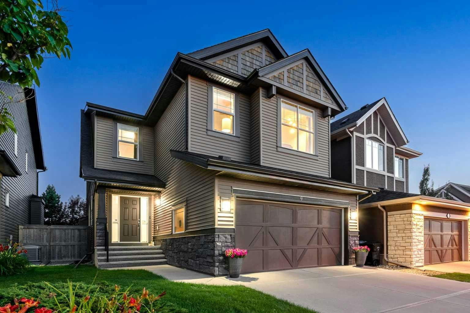 9 Aspenshire Crescent SW, Calgary, AB, T3H 0R4
