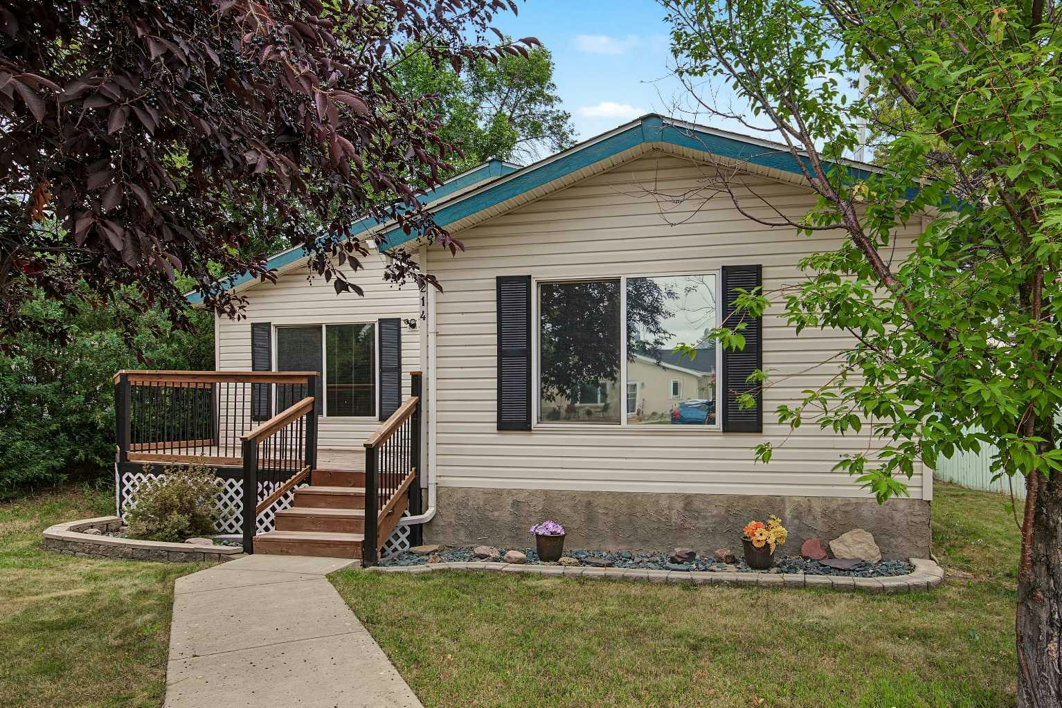 214 7 Street, Rural Rocky View County, AB, T0M 0G0