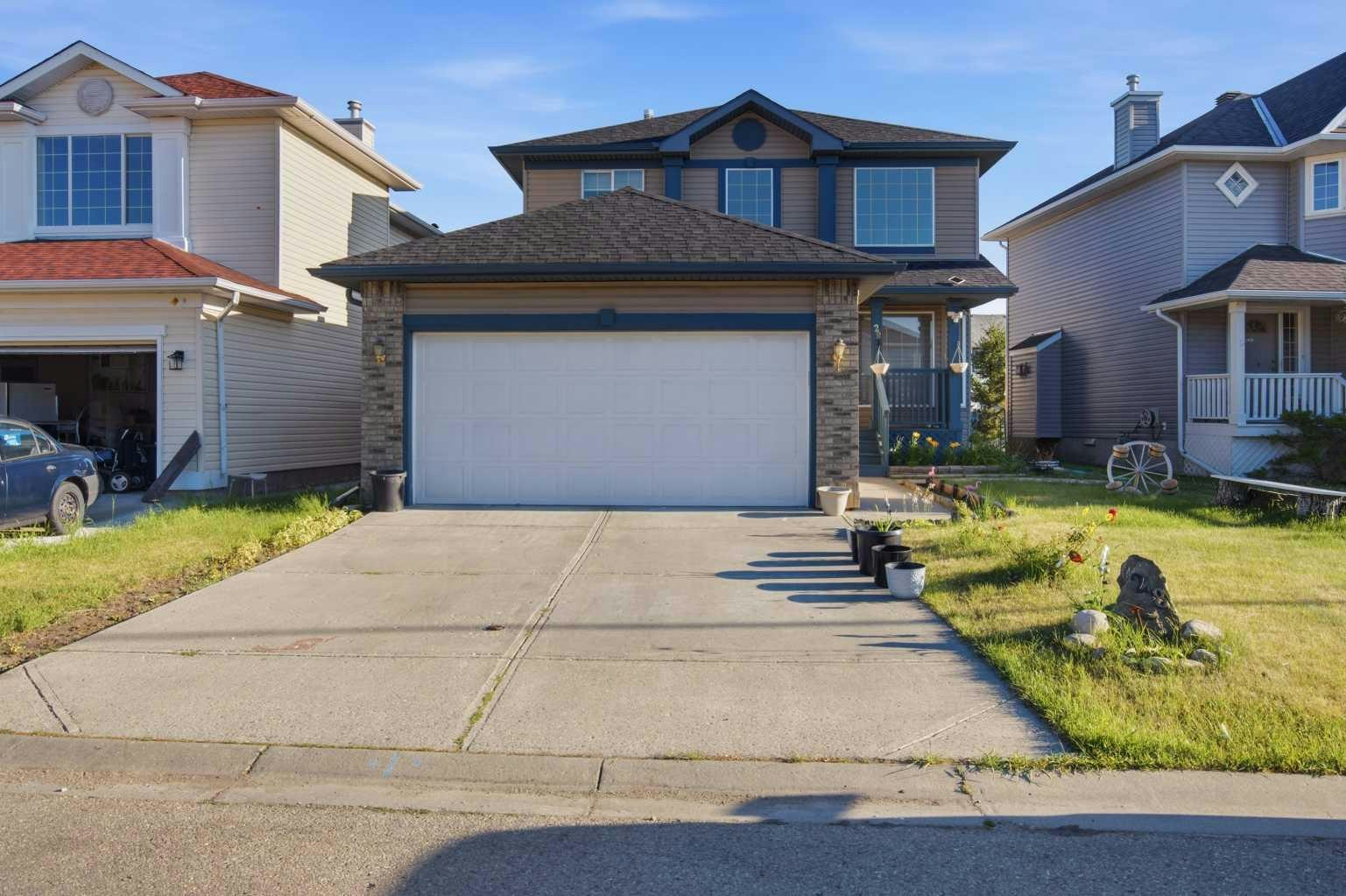 28 Coral Springs Close NE, Calgary, AB, T3J 3S4