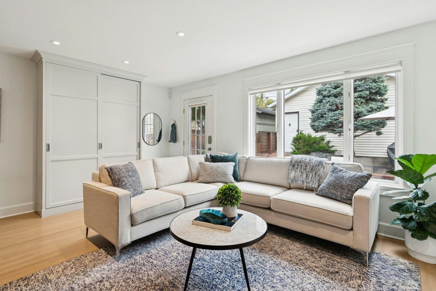 3605 2 Street SW - 3