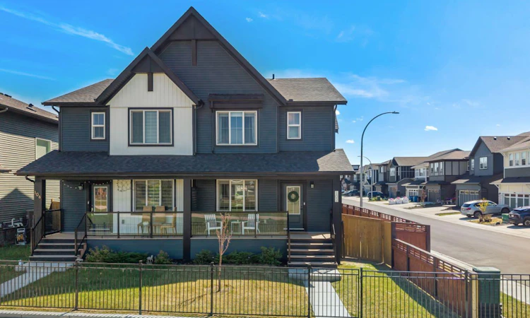 102 Midgrove SW
