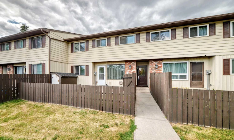 33-175 Manora Place