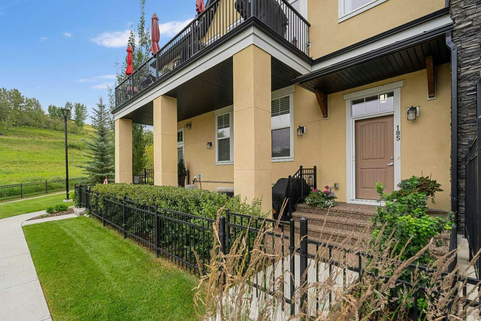 185 Cranbrook Villas SE, Calgary, AB, T3M 1Z3
