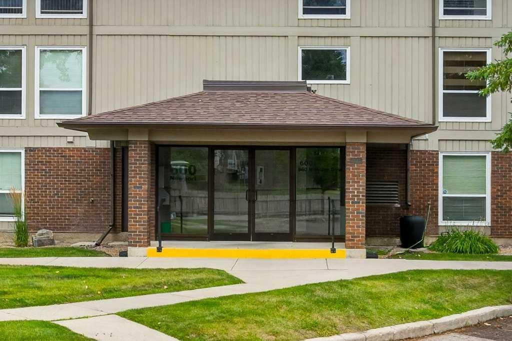 631-860 Midridge Drive SE, Calgary, AB, T2X 1K1