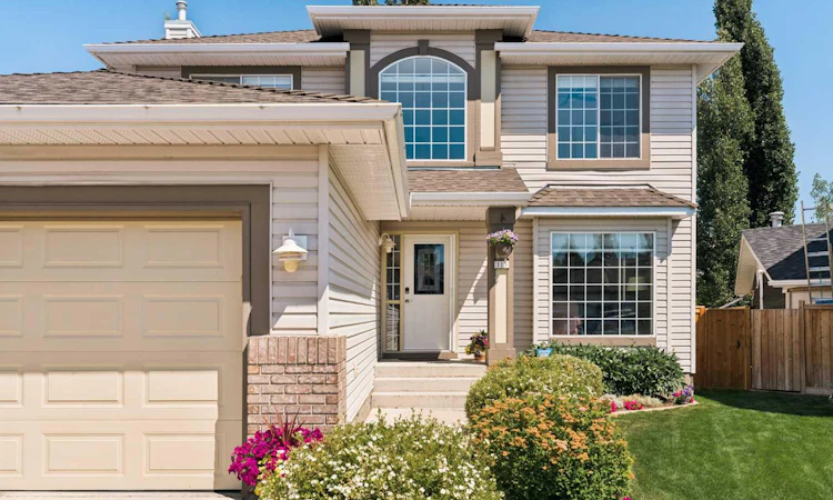 113 Douglasview Court SE