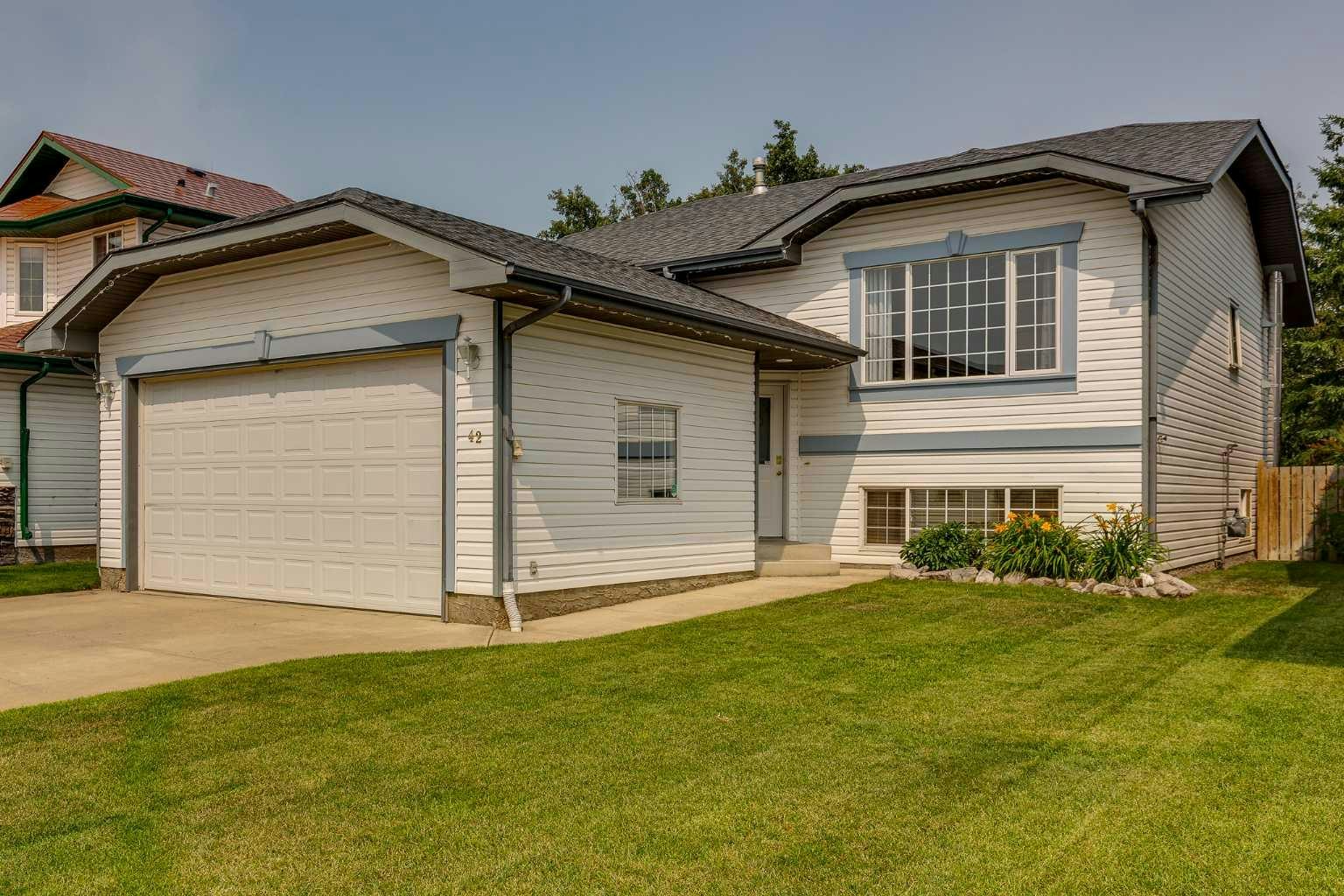 42 Westglen Boulevard, Blackfalds, AB, T0M 0J0