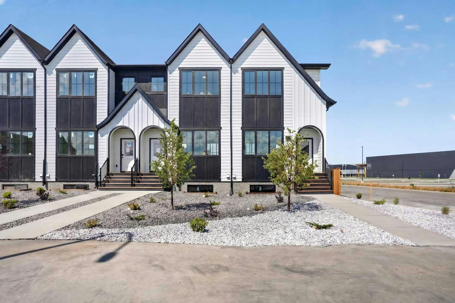 2716 16 Avenue, Lethbridge, AB, T1M 0G8