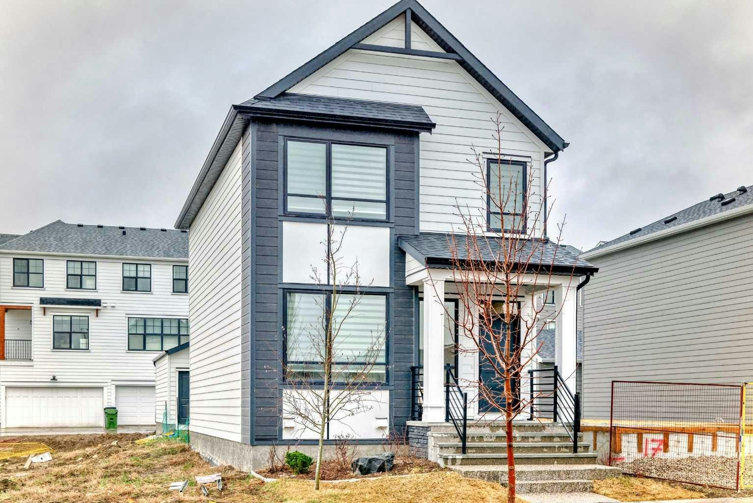 13 Treeline Avenue SW, Calgary, AB, T2Y 0R7