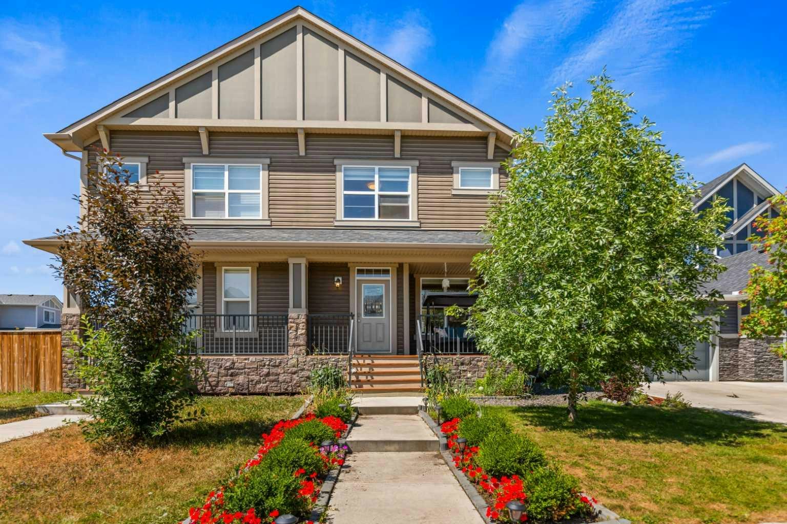 80 Legacy Glen Row SE, Calgary, AB, T2X 3Y9