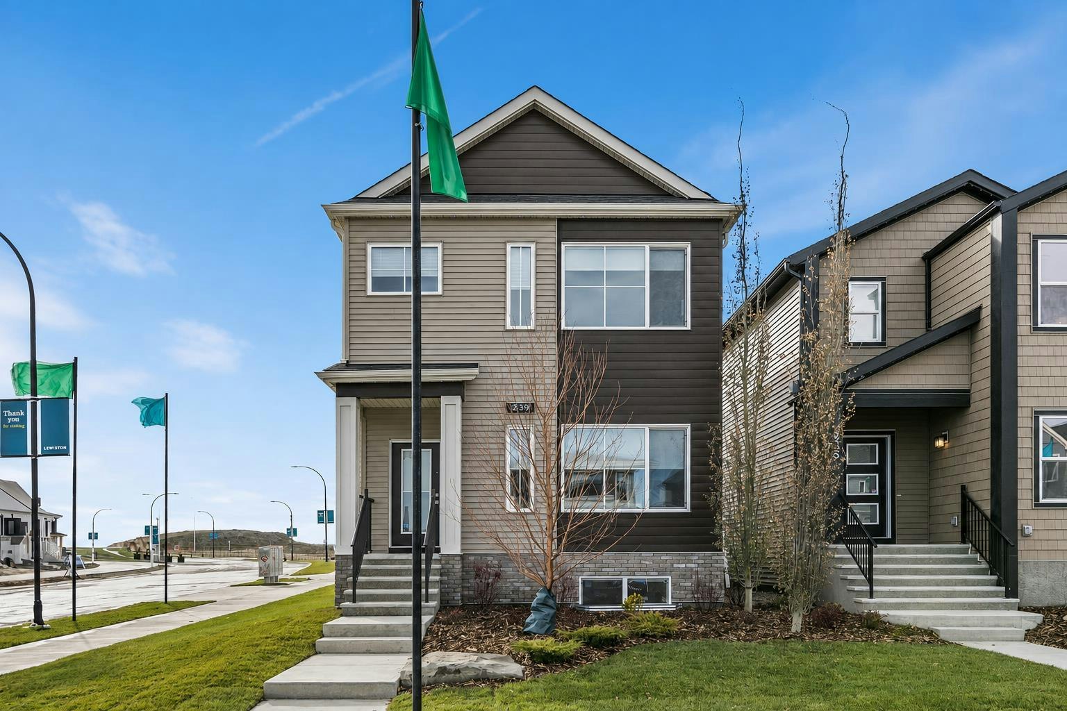 239 Lewiston Drive NE, Calgary, AB, T3P 2H7