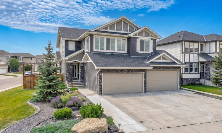 37 Rainbow Falls Boulevard