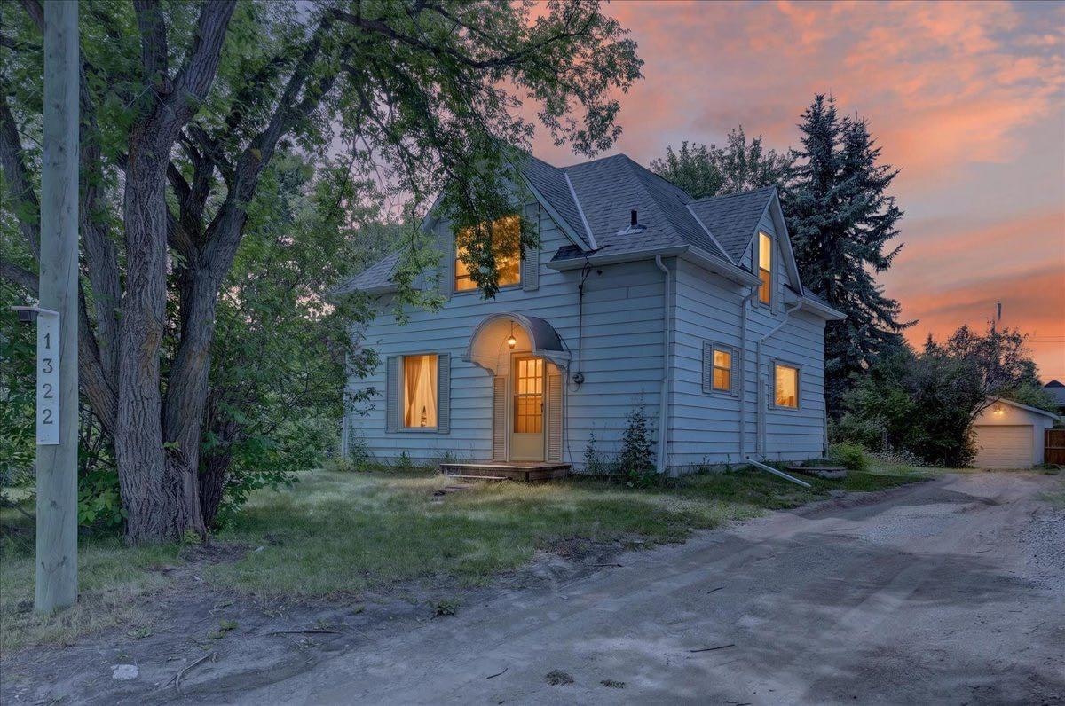 1322 23 Street, Didsbury, AB, T0M 0W0