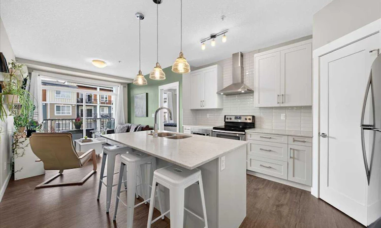 310-10 Walgrove SE