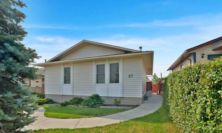 27 Bedridge Way NE