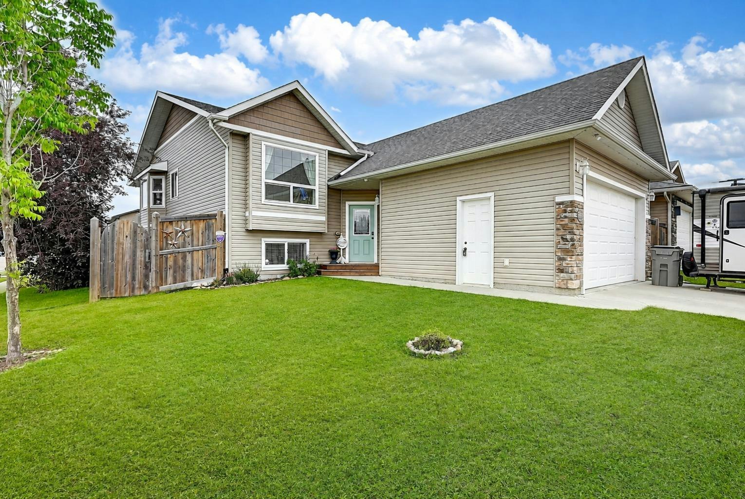 7121 88 Street, Grande Prairie, AB, T8X 0E3