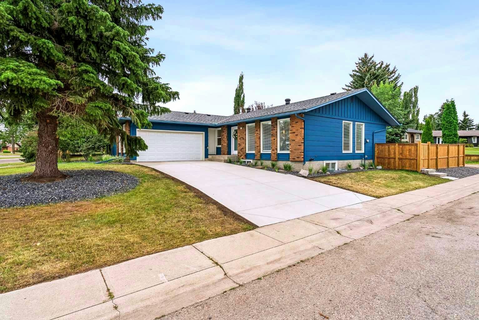 14517 Parkland Boulevard SE, Calgary, AB, T2J 4M6