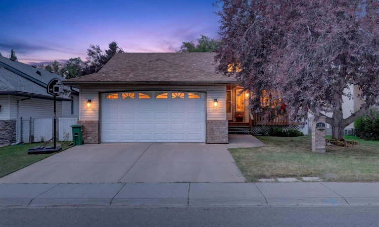 28 Cambridge Glen Drive