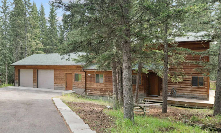 5 Eagle Drive