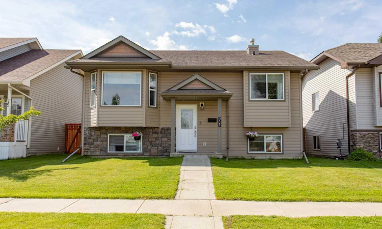71 Vanier Drive