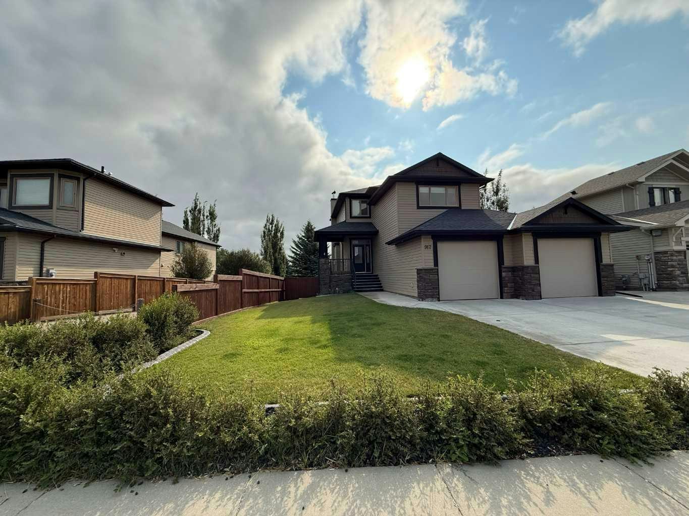 917 Canyonview Place W, Lethbridge, AB, T1K 5R9