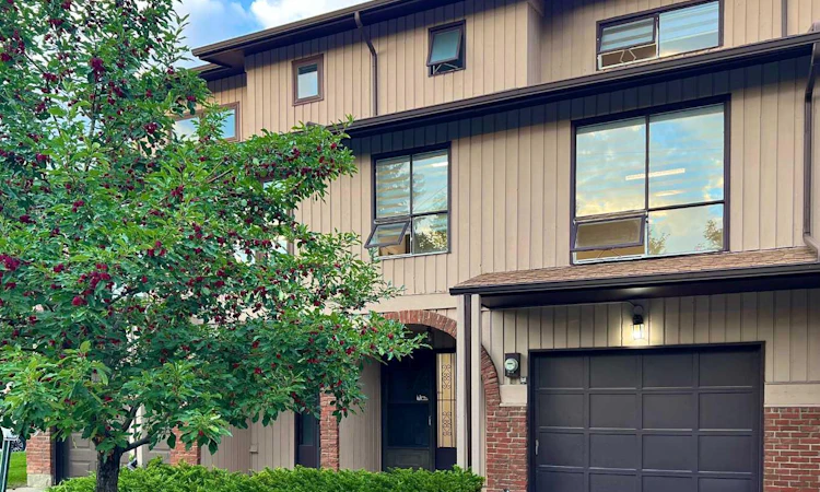 58 Canterbury Gardens SW