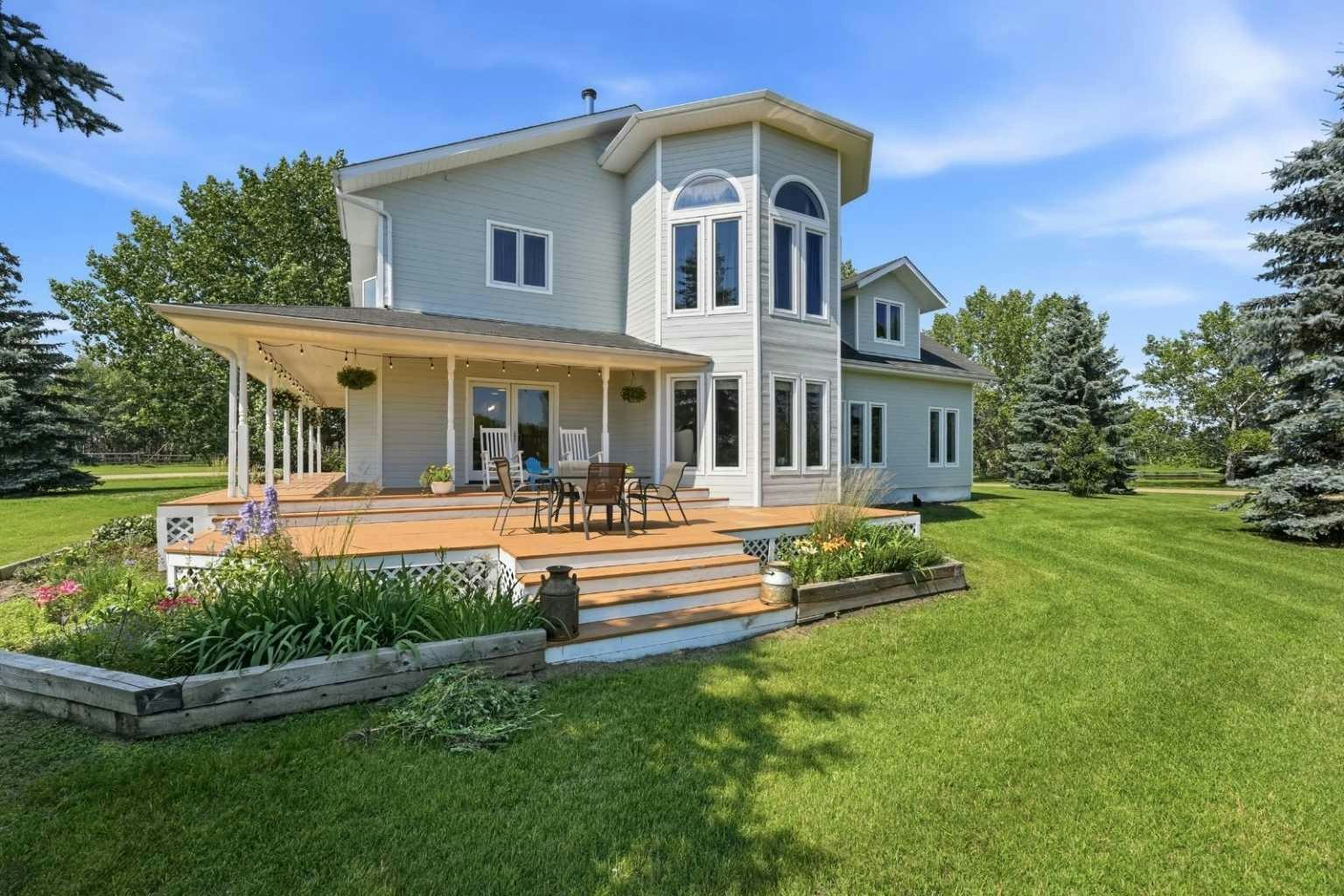 40032 Range Road 220, Lacombe, AB, T0B 3C0