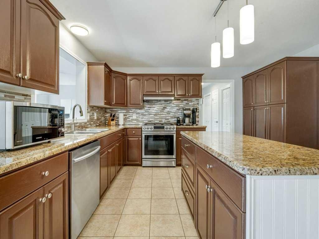 338 Deer Run Place W, Lethbridge, AB, T1J 5R8 - 14