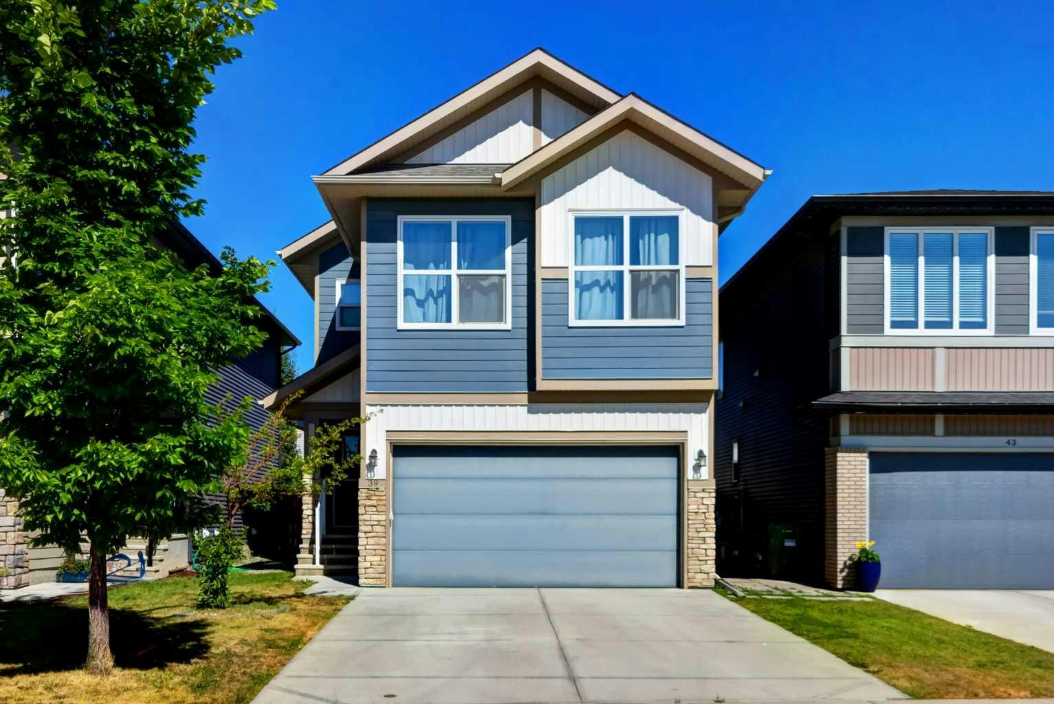 39 Walcrest View SE, Calgary, AB, T2X 4G3