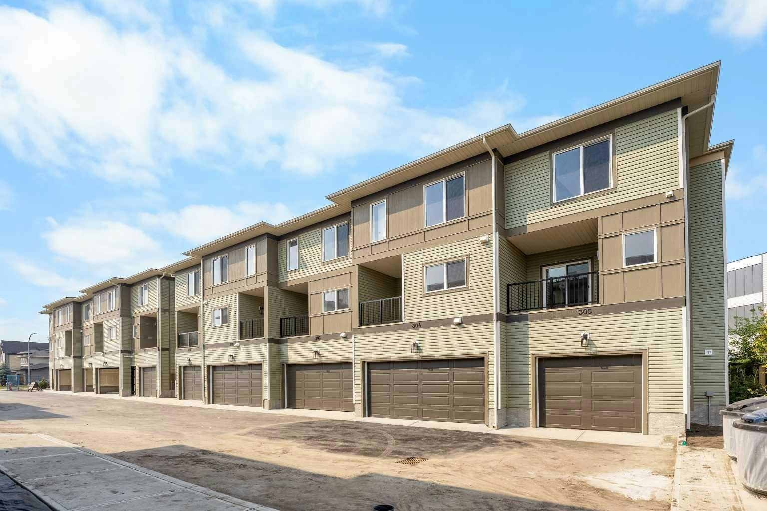 305-67 Panatella Square NW, Calgary, AB, T3K 2S7