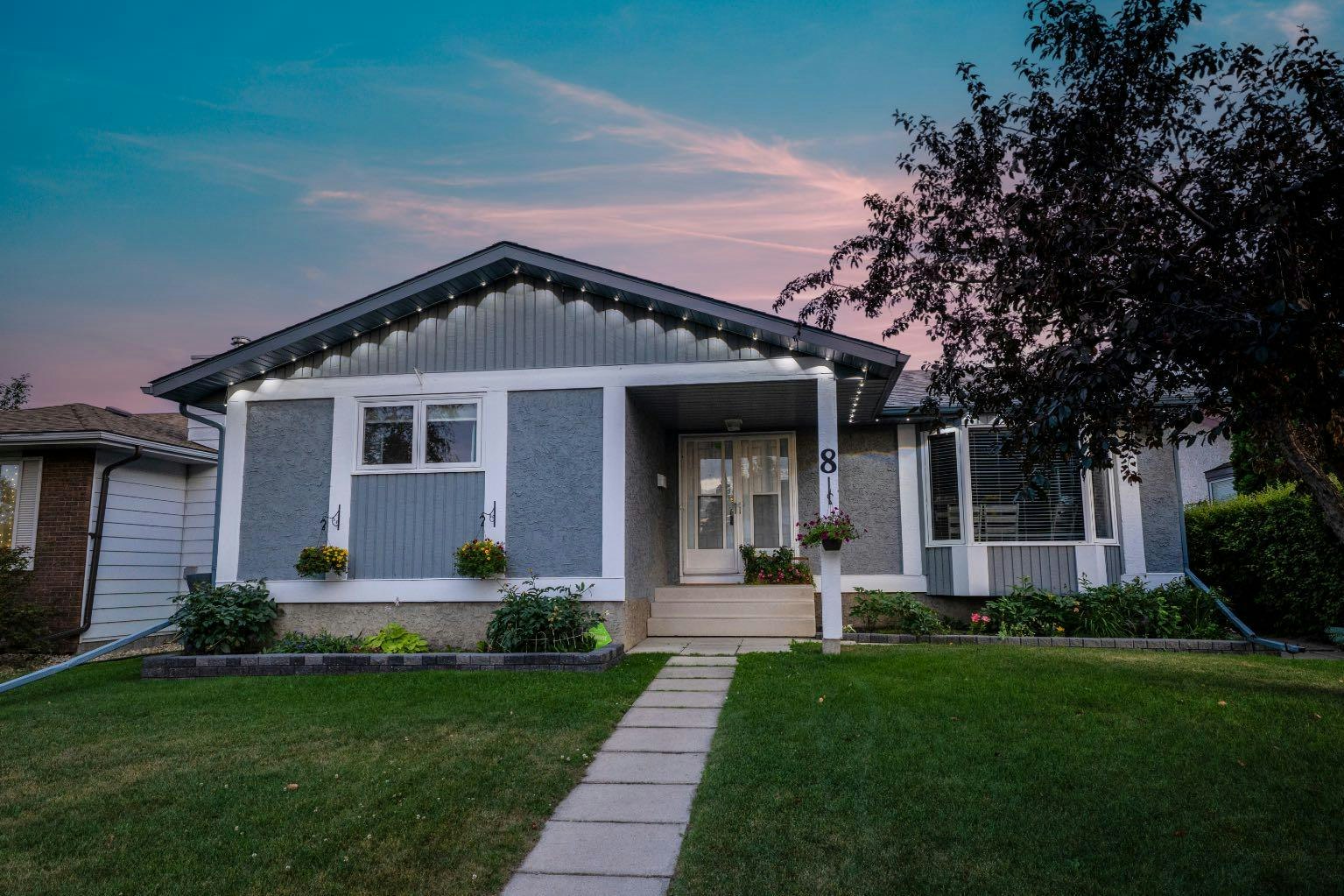 8 Caswell Close, Red Deer, AB, T4P 2T6