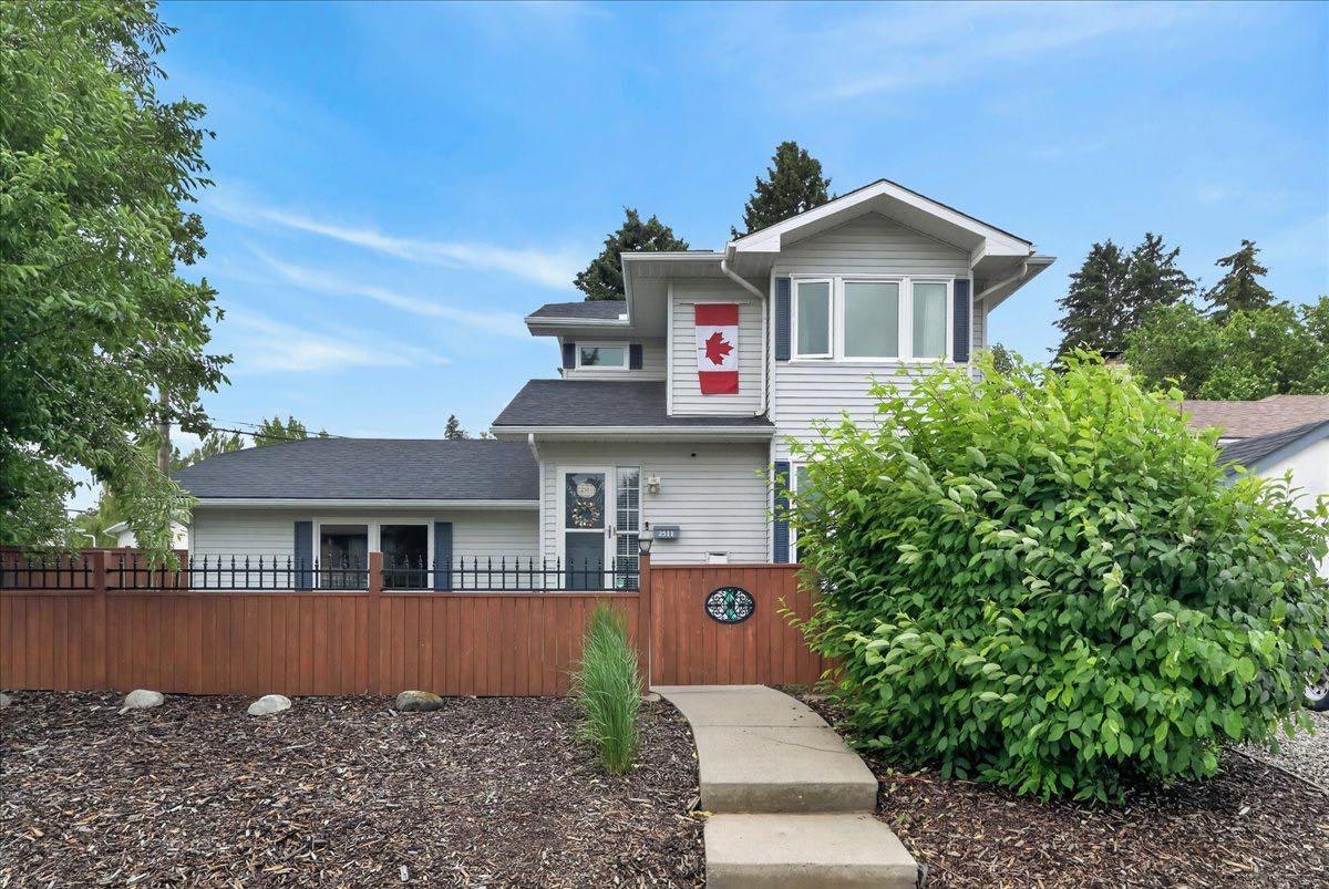 2511 Exshaw Road NW, Calgary, AB, T2M 4E6