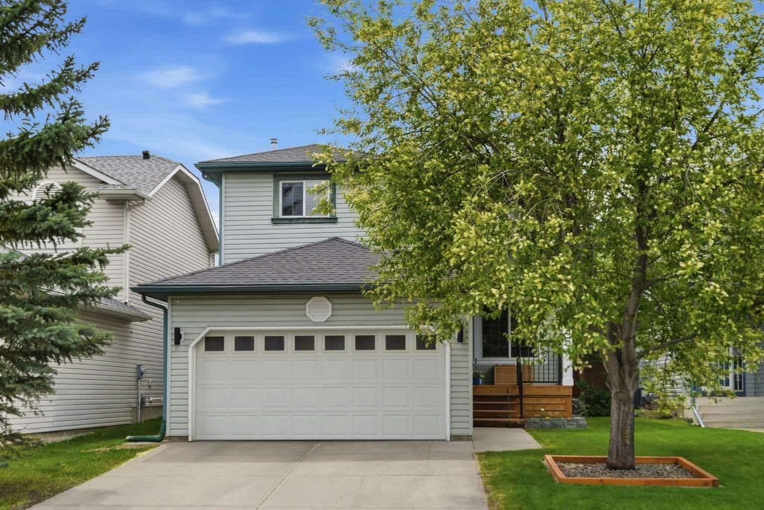 3725 Douglas Ridge Way SE, Calgary, AB, T2Z 3B7