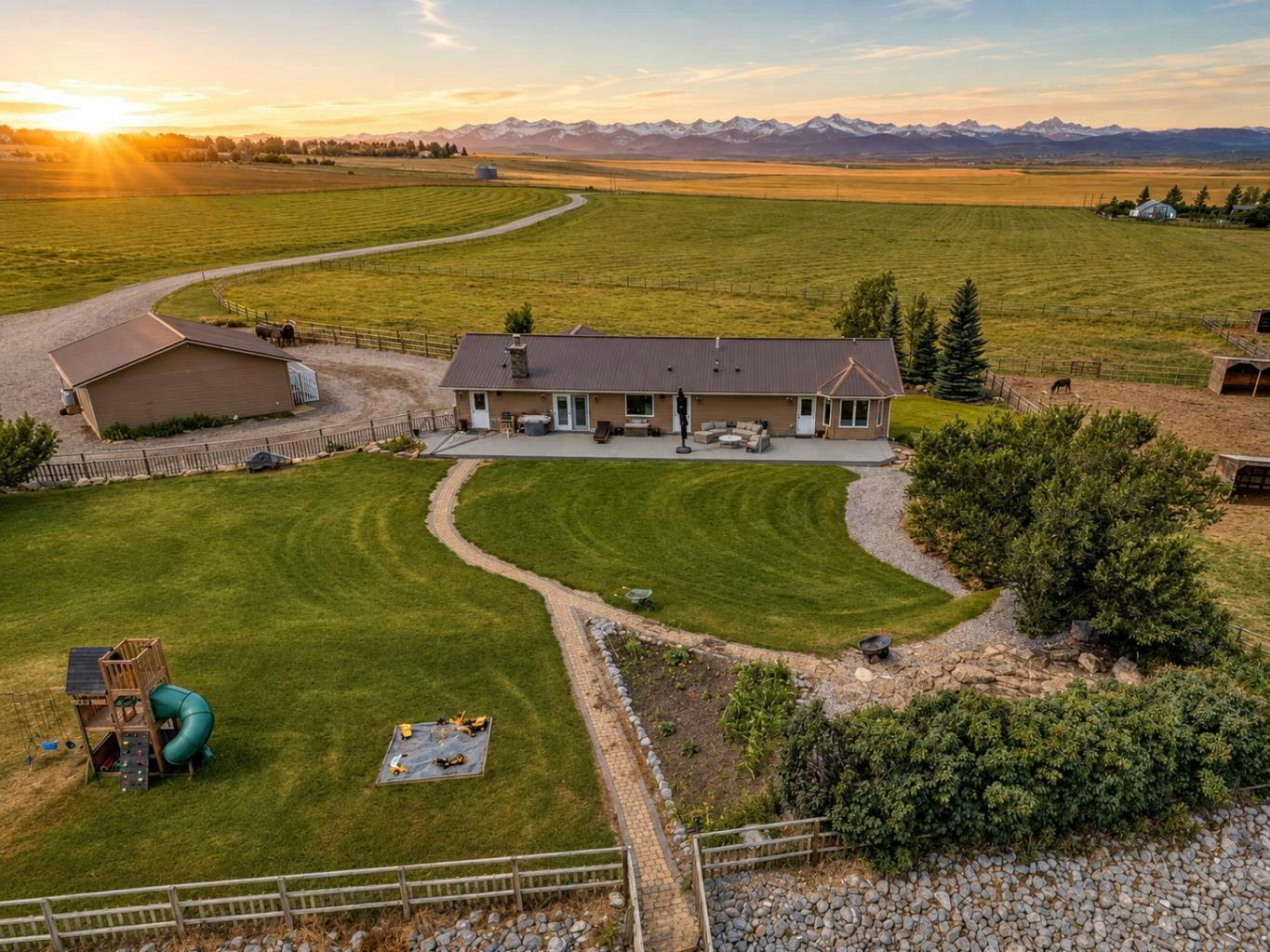 562056 24 Street E, Foothills County, AB, T1V 1N2