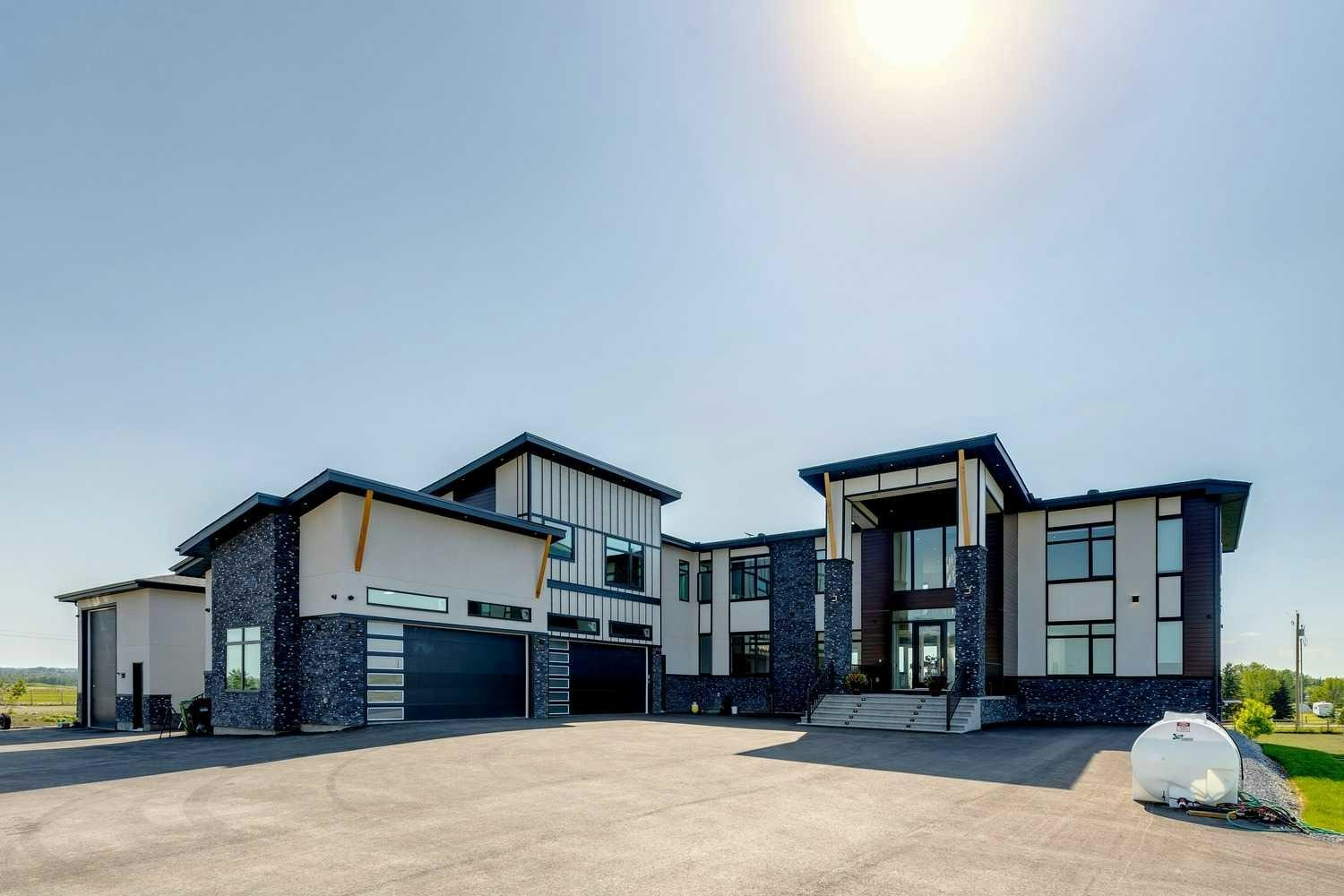48017 Harvest Lane E, Foothills County, AB, T1S 3R6
