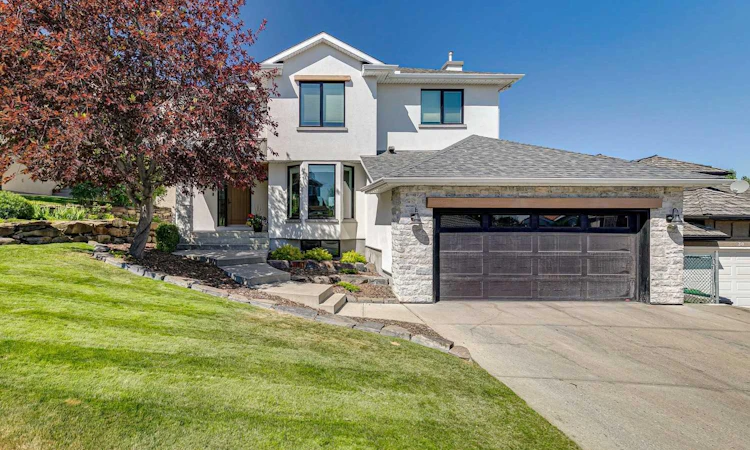 22 Patrick View SW