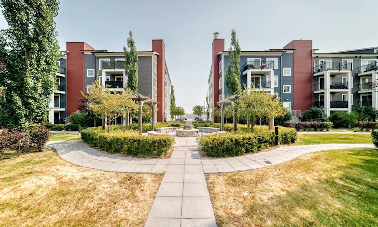 5315-755 Copperpond Boulevard SE